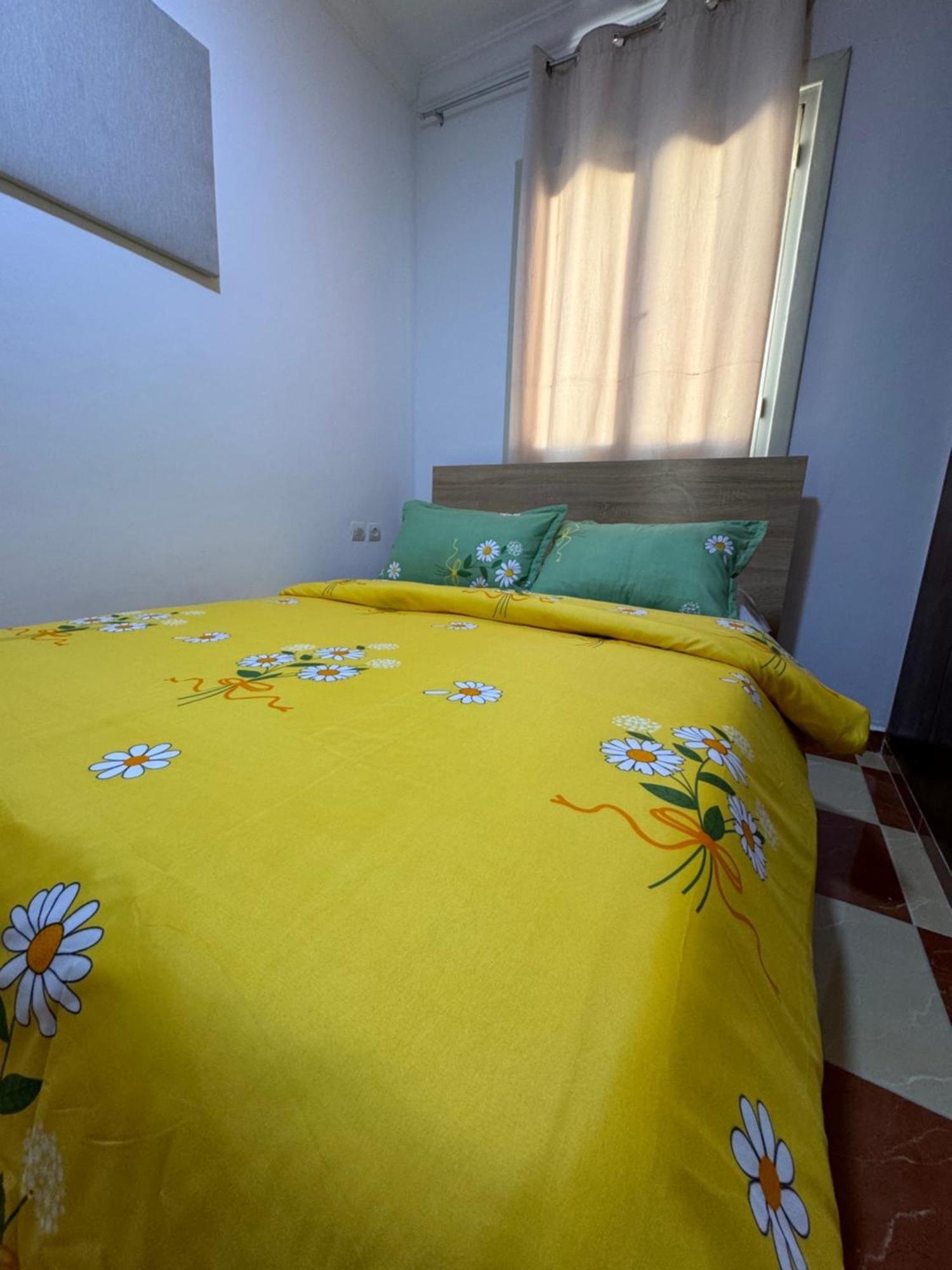 Joli Appart Avec Terrasse Au Centre Ville Tétouan Exterior foto