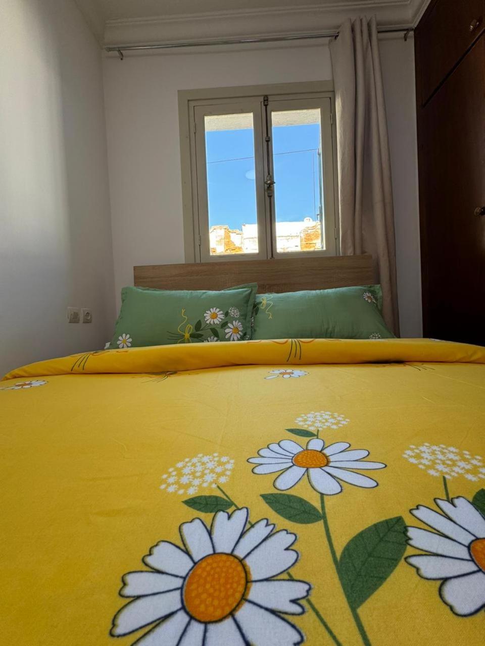 Joli Appart Avec Terrasse Au Centre Ville Tétouan Exterior foto